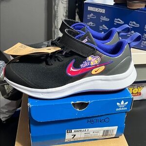 Nike Kids' Black and Pink Sneakers